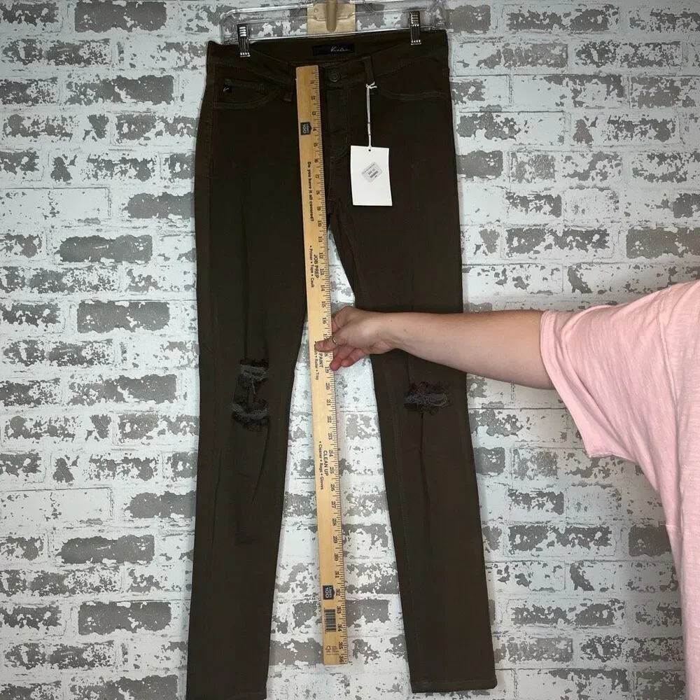Kancan | women nwt distressed green ankle pants